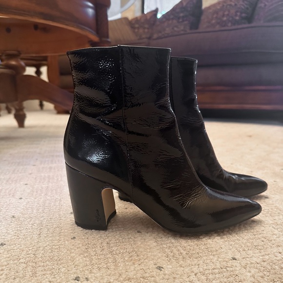 Sam Edelman Hilty Black Patent Bootie Size : 7 - Picture 12 of 13